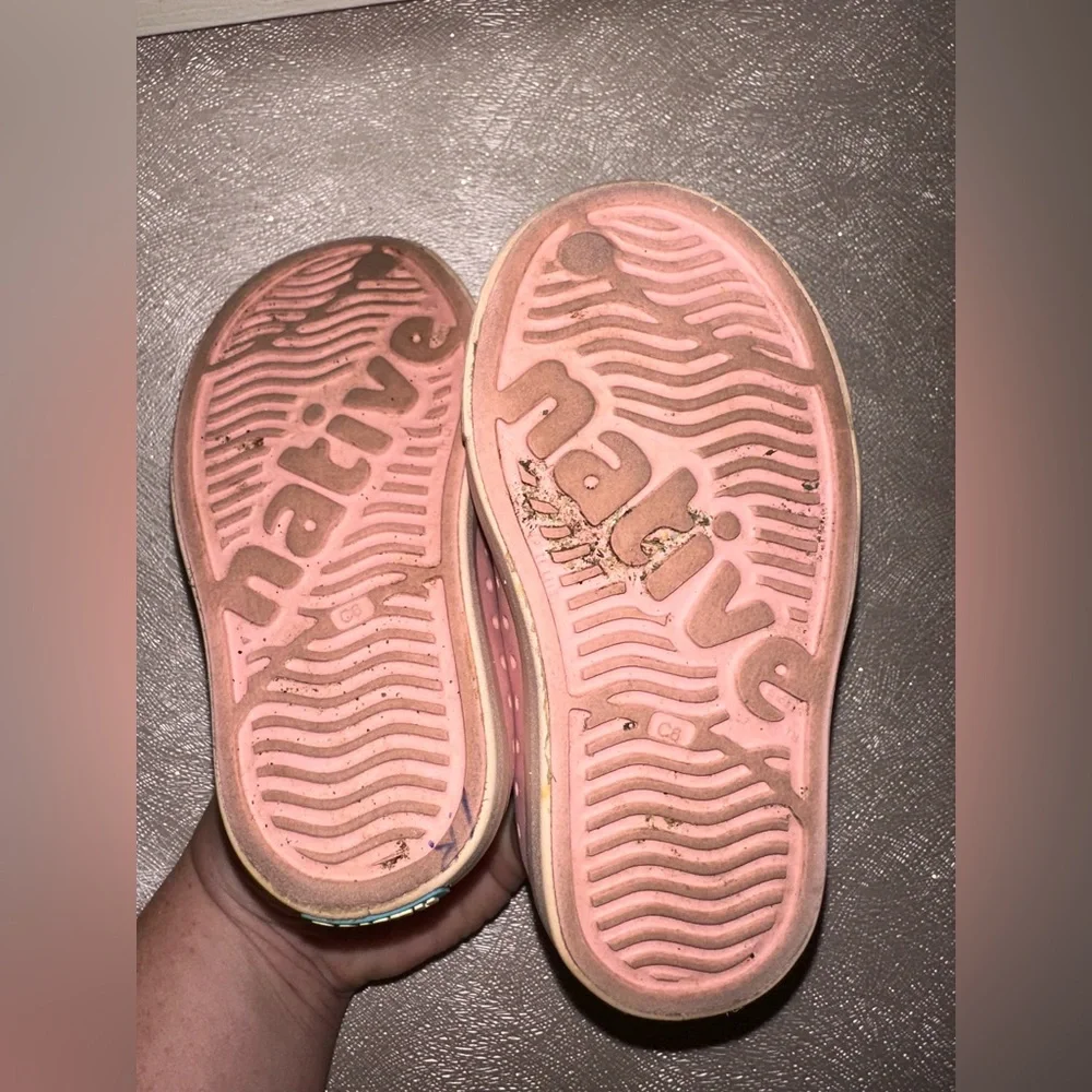 Native Pink and Cream Kids slip on Sneakers C6 play casual summer